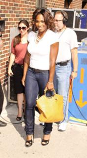 Serena Williams feet photo thumbnail