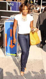 Serena Williams feet photo thumbnail