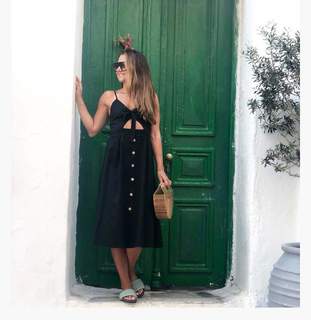 Anna Lewandowska feet photo thumbnail