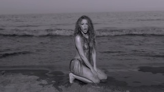 Shakira feet photo thumbnail