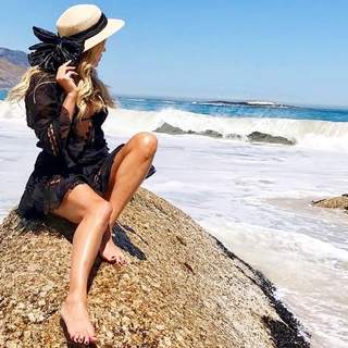 Sylvie Meis feet photo thumbnail