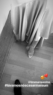 Bruna Marquezine feet photo thumbnail