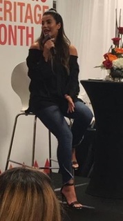 Gaby Espino feet photo thumbnail