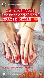 Ludovica Pagani feet photo thumbnail