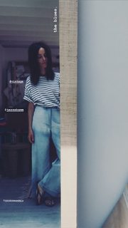 Abigail Spencer feet photo thumbnail