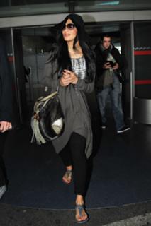 Nicole Scherzinger feet photo thumbnail