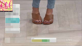 Courtney Khondabi feet photo thumbnail