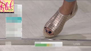 Courtney Khondabi feet photo thumbnail