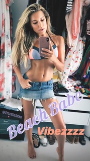 Sylvie Meis feet photo thumbnail