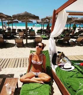 Paula Echevarría feet photo thumbnail
