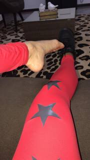 Alaine Crissiê feet photo thumbnail