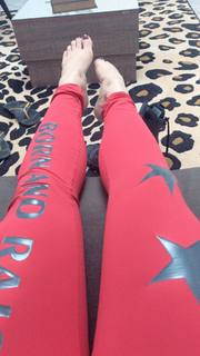 Alaine Crissiê feet photo thumbnail