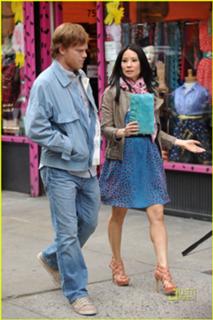 Lucy Liu feet photo thumbnail