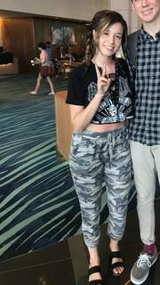 Imane Pokimane Anys feet photo thumbnail