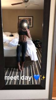 Simone Biles feet photo thumbnail