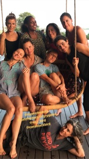 Naomi Watts feet photo thumbnail
