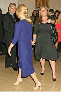 Jessica Simpson feet photo thumbnail
