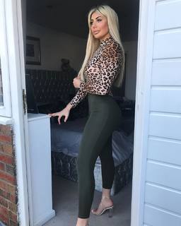 Chloe Ferry feet photo thumbnail