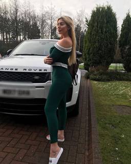 Chloe Ferry feet photo thumbnail