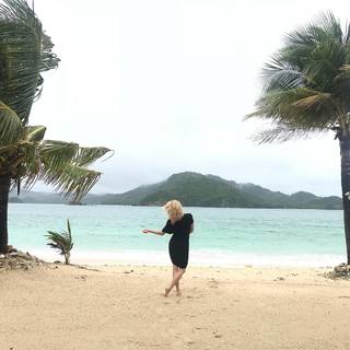 Katheryn Winnick feet photo thumbnail