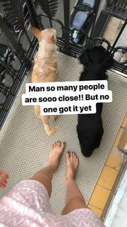 Emma Lovett feet photo thumbnail