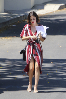 Lucy Hale feet photo thumbnail