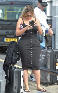 Chloe Ferry feet photo thumbnail