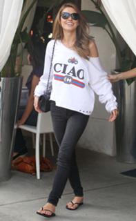 Audrina Patridge feet photo thumbnail