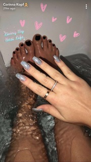 Corinna Kopf feet photo thumbnail