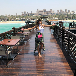 Lili Estefan feet photo thumbnail