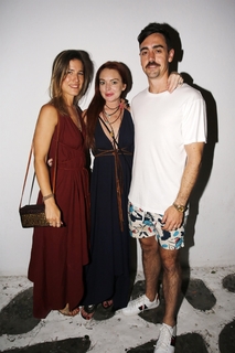 Lindsay Lohan feet photo thumbnail