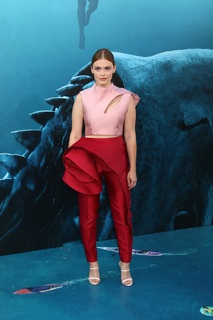 Holland Roden feet photo thumbnail