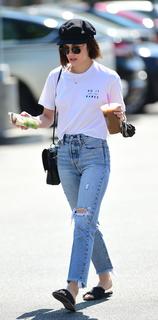 Lucy Hale feet photo thumbnail