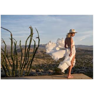 Shantel VanSanten feet photo thumbnail