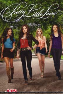 Ashley Benson feet photo thumbnail