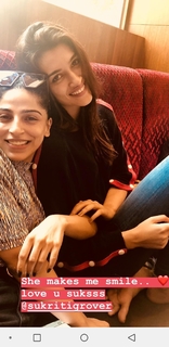 Kriti Sanon feet photo thumbnail