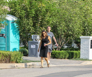 Jennifer Garner feet photo thumbnail