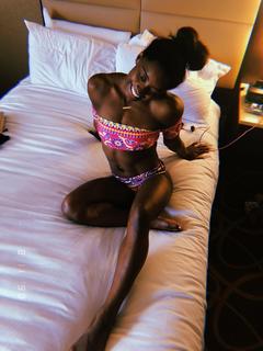 Simone Biles feet photo thumbnail