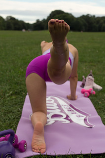 Rebecca Berardi feet photo thumbnail