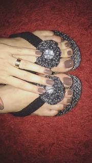 Alaine Crissiê feet photo thumbnail