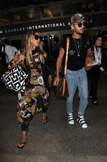 Heidi Klum feet photo thumbnail