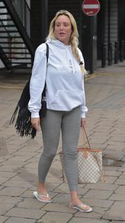 Charlotte Crosby feet photo thumbnail