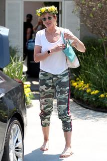 Allison Janney feet photo thumbnail