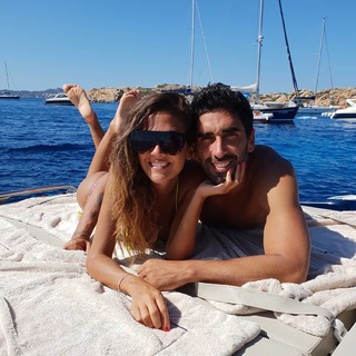 Giorgia Palmas feet photo thumbnail