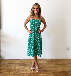 Giada De Laurentiis feet photo thumbnail