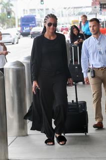 Ciara feet photo thumbnail