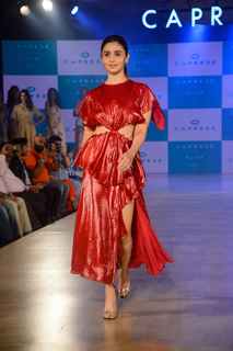 Alia Bhatt feet photo thumbnail