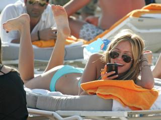 Kristin Cavallari feet photo thumbnail
