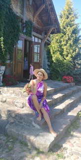 Anna Popek feet photo thumbnail