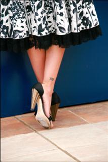 Penélope Cruz feet photo thumbnail